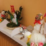 Obrady jury Konkursu plastycznego "Wielkanocne Tradycje", zdj. Sylwia Cwynar